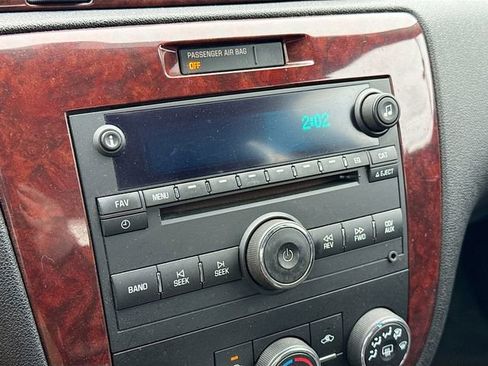 Used 2008 Chevrolet Impala LS image 14
