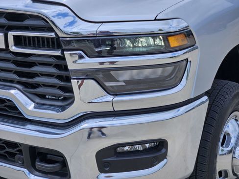 Used 2026 RAM 3500 Tradesman AWD/4WD image 10