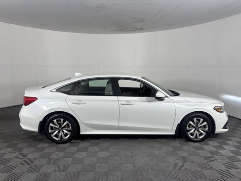 Certified 2023 Honda Civic LX image 3