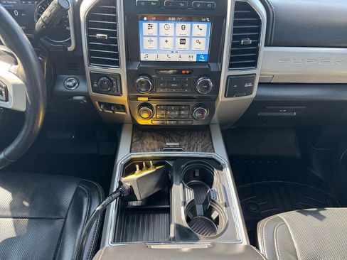 Used 2018 Ford F250 Lariat w/ Lariat Ultimate Package image 15