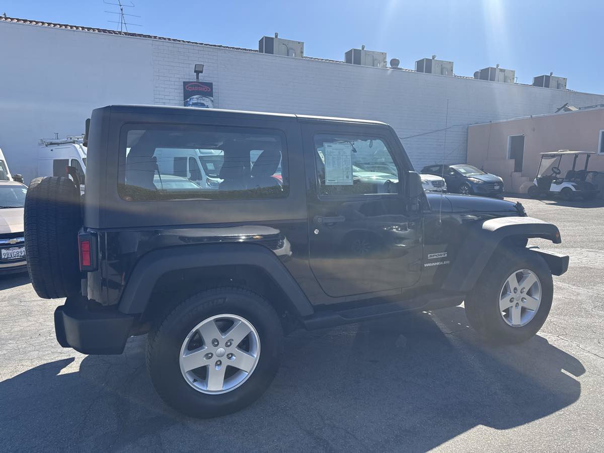Used 2014 Jeep Wrangler Sport w/ Quick Order Package 24S AWD/4WD image 8