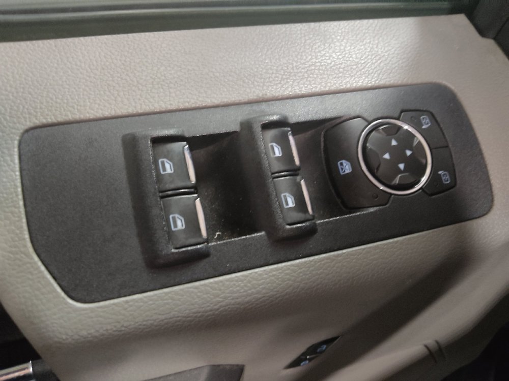 Used 2016 Ford F150 XLT RWD image 27