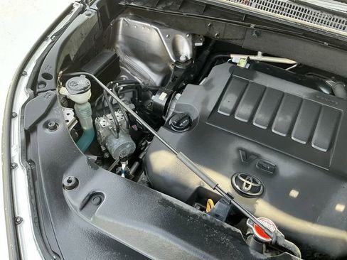 Used 2016 Toyota Highlander XLE image 18