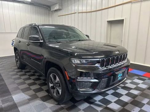 Used 2022 Jeep Grand Cherokee Limited 4xe AWD/4WD image 2