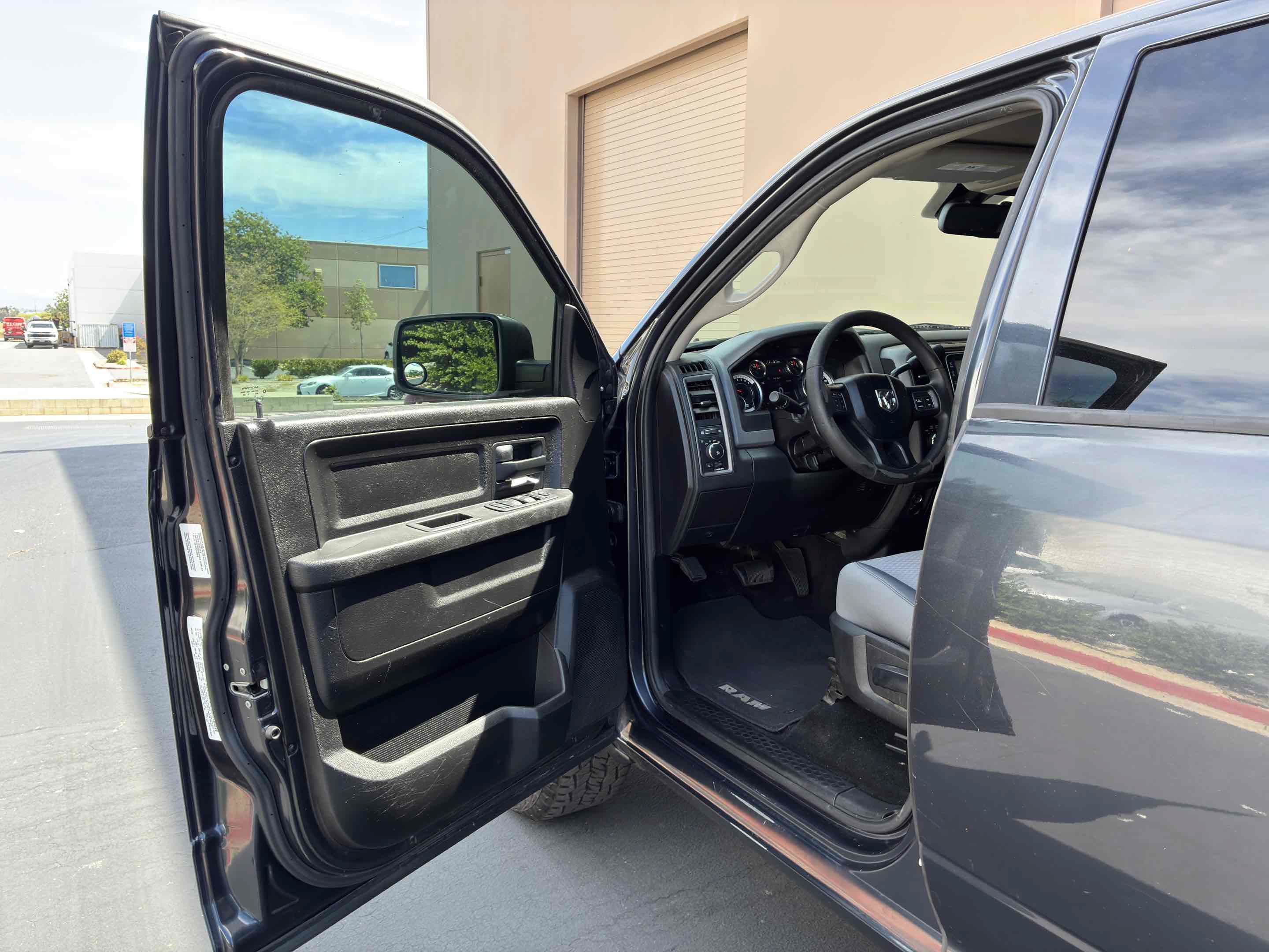 Used 2013 RAM 1500 Express AWD/4WD image 32