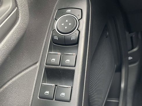 New 2026 Ford Escape SE image 18