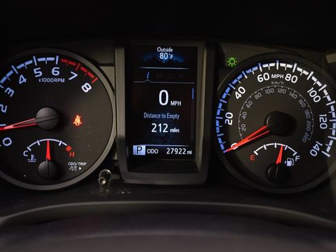 Used 2023 Toyota Tacoma SR AWD/4WD image 25