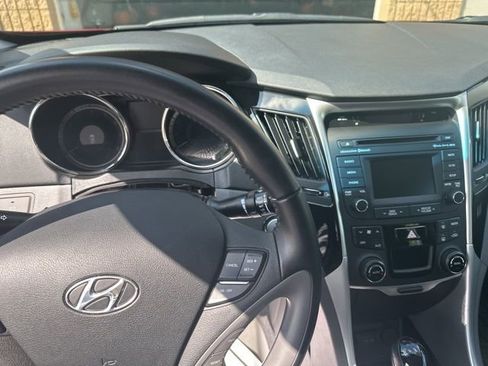 Used 2014 Hyundai Sonata FWD image 10