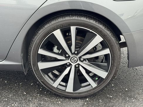 Used 2021 Nissan Altima 2.5 SR image 39