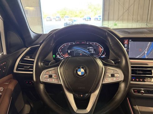 Used 2021 BMW X7 xDrive40i w/ Premium Package 2 image 48