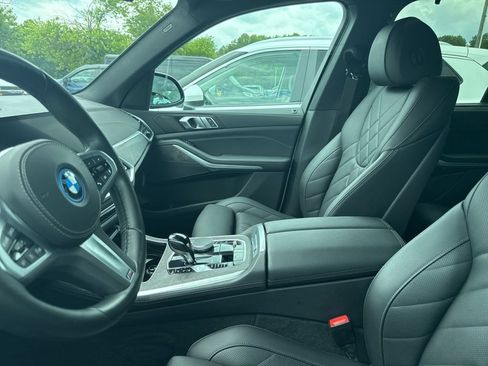Used 2023 BMW X5 xDrive45e w/ M Sport Package AWD/4WD image 3