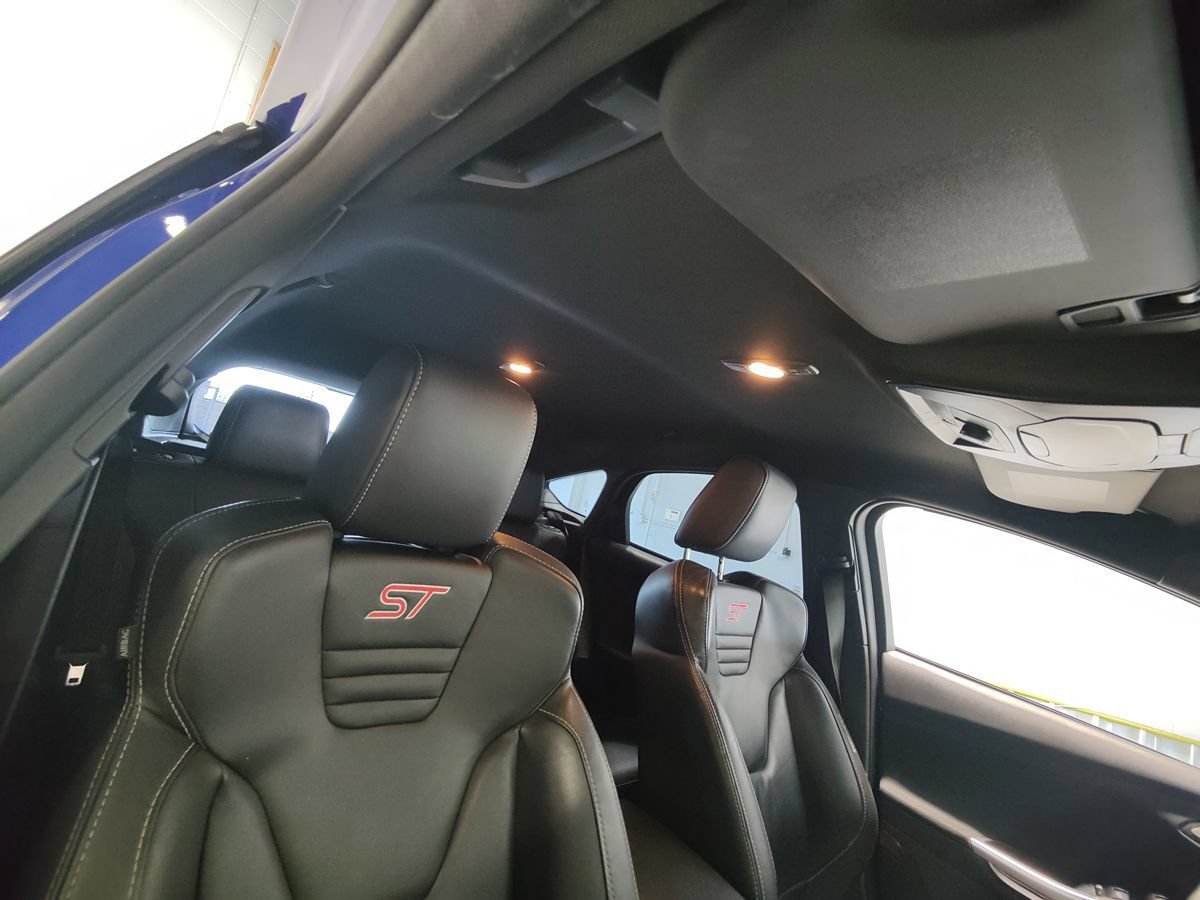 Used 2014 Ford Focus ST w/ Equipment Group 202A FWD image 9