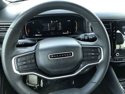 Used 2022 Jeep Wagoneer Series I AWD/4WD image 25
