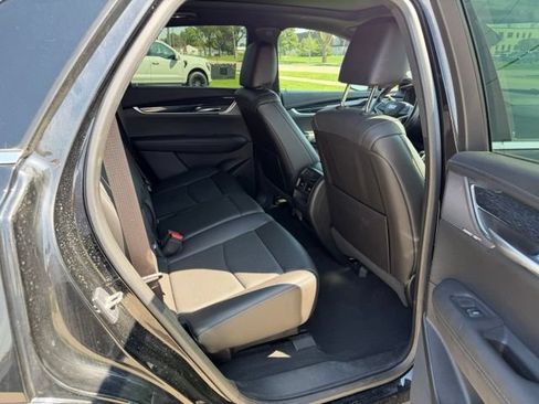 Used 2023 Cadillac XT5 Premium Luxury AWD/4WD image 10