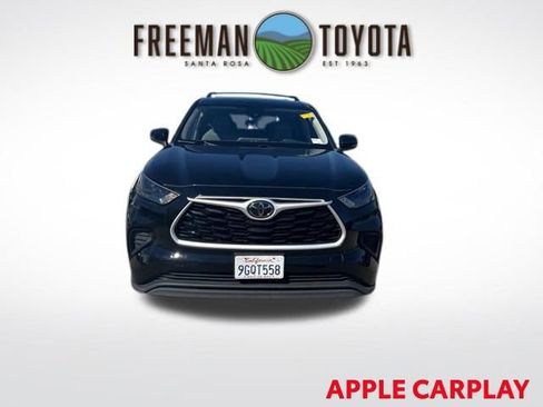 Used 2023 Toyota Highlander L image 3