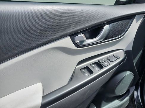 Certified 2023 Hyundai Kona SEL w/ Convenience Package FWD image 15