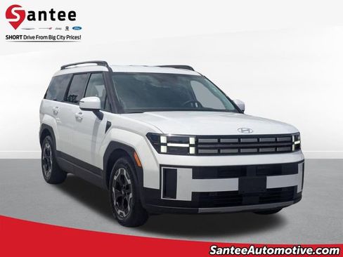 Used 2026 Hyundai Santa Fe SEL FWD image 1