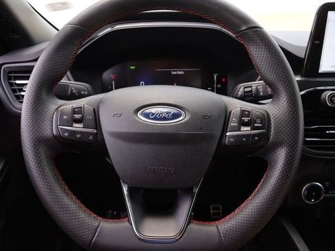 Used 2023 Ford Escape ST-Line w/ Equipment Group 301A FWD image 11