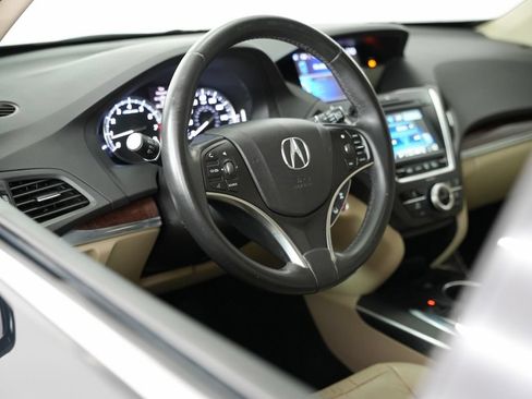 Used 2017 Acura MDX FWD image 6