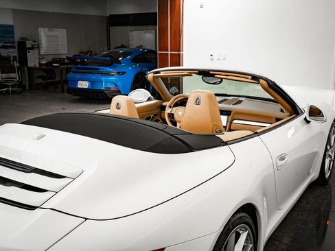 Used 2012 Porsche 911 Carrera S image 18