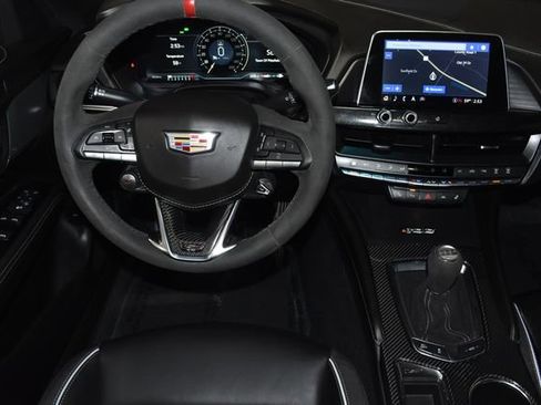 Used 2025 Cadillac CT4 V Blackwing w/ Technology Package image 15