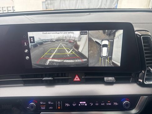 Certified 2023 Kia Sportage SX Prestige image 16