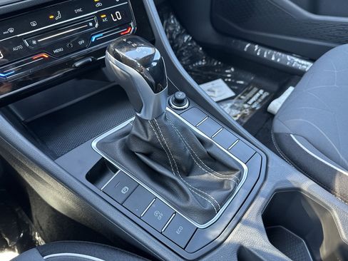 New 2025 Volkswagen Jetta Sport image 21