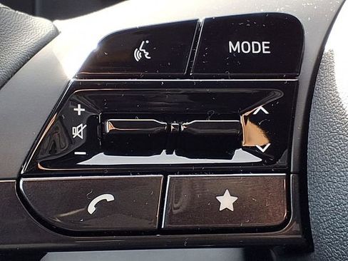 New 2026 Hyundai Elantra Sport image 23