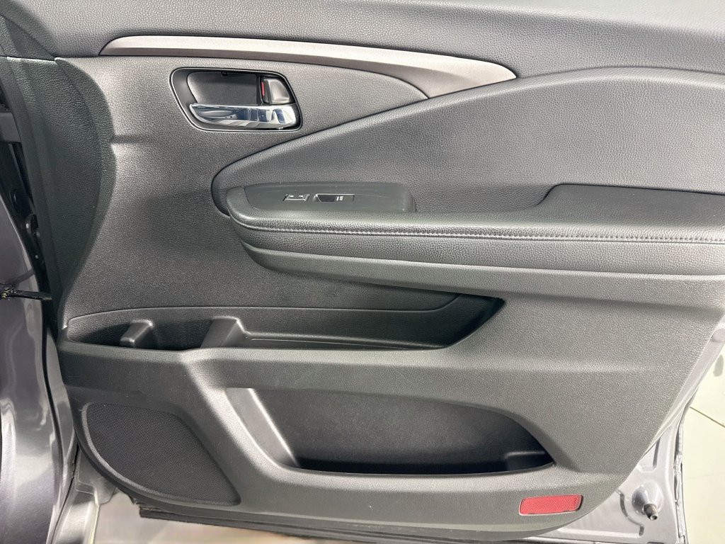 Used 2022 Honda Pilot Special Edition image 51