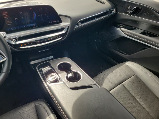 Certified 2024 Cadillac Lyriq Luxury w/ LPO, Floor Liner Package AWD/4WD image 26
