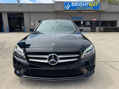 Used 2019 Mercedes-Benz C 300 Sedan image 4