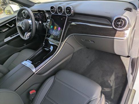 Certified 2026 Mercedes-Benz GLC 300 image 21