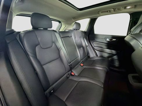Certified 2024 Volvo XC60 B5 Plus w/ Protection Package Premier AWD/4WD image 22