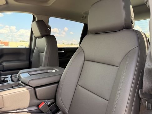 New 2025 GMC Sierra 3500 Pro w/ Convenience Package image 14