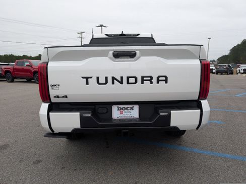 New 2026 Toyota Tundra SR5 image 4
