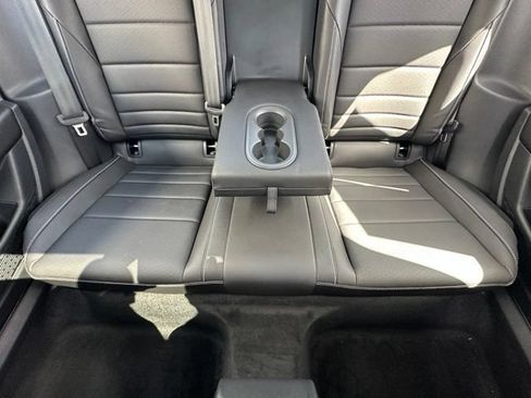 Used 2024 Volkswagen Jetta SE w/ Panoramic Sunroof Package FWD image 29