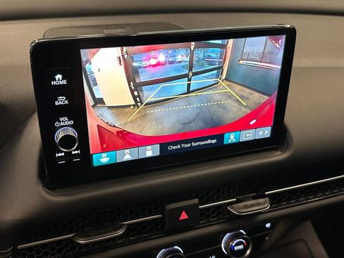 Used 2023 Honda HR-V EX-L image 14