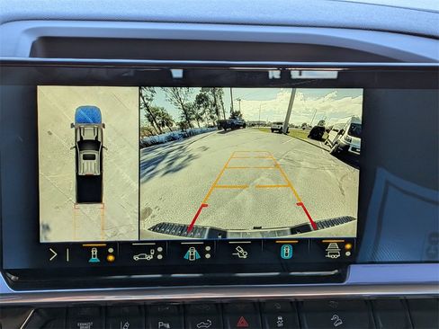 Used 2025 Chevrolet Silverado 2500 LT w/ Trail Boss Package image 21