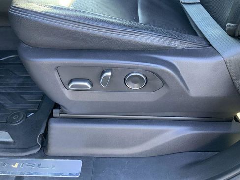 Used 2024 GMC Sierra 1500 Denali w/ Technology Package image 30