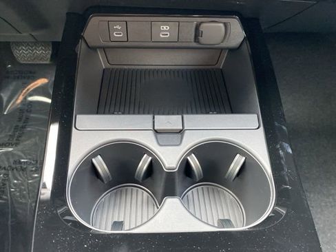 New 2026 Toyota Prius Plug-In Hybrid image 31