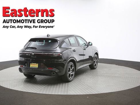 Used 2024 Alfa Romeo Tonale Veloce w/ Active Assist Package image 37