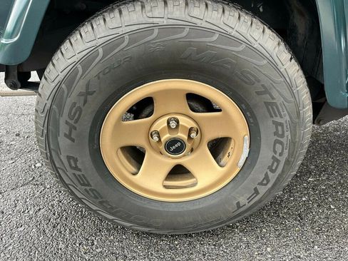 Used 1994 Jeep Wrangler S image 45