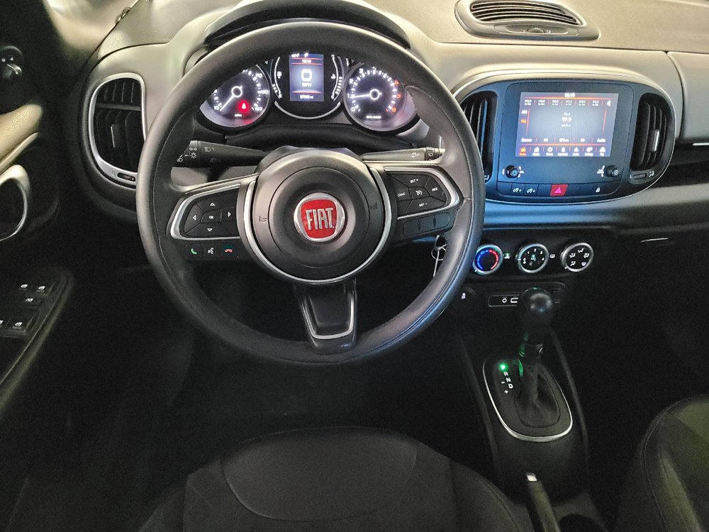 Used 2018 FIAT 500L Pop FWD image 22