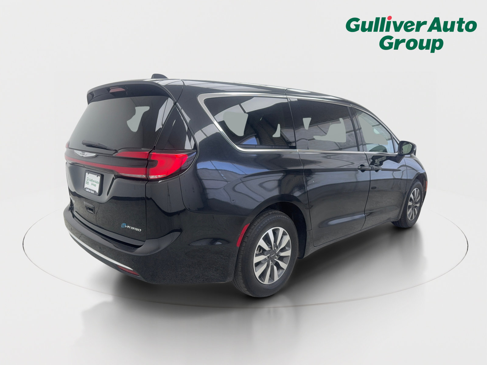 Used 2023 Chrysler Pacifica Touring-L FWD image 9