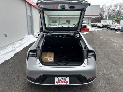 New 2026 Toyota Prius Plug-In Hybrid image 12