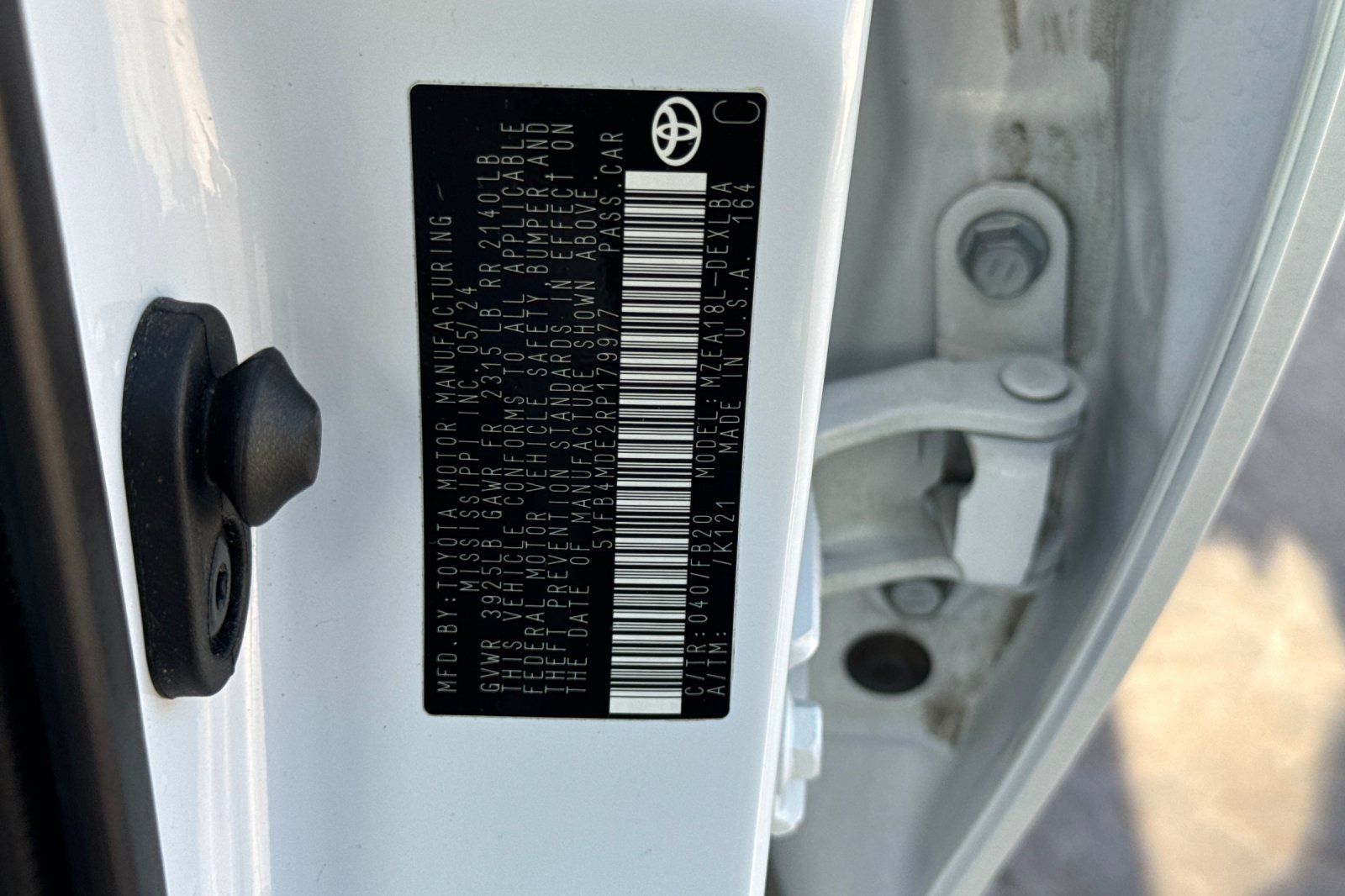Used 2024 Toyota Corolla LE FWD image 35