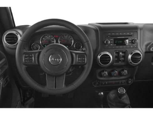 Used 2018 Jeep Wrangler Unlimited Sahara AWD/4WD image 10