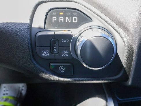 New 2026 RAM 1500 Express AWD/4WD image 19