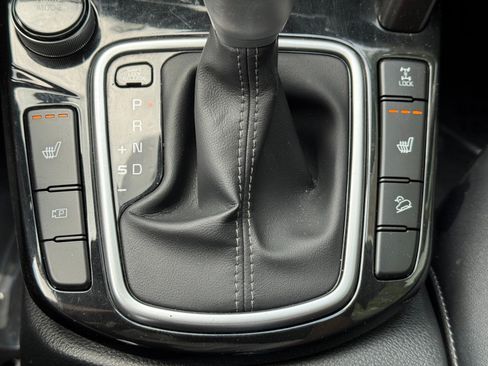 Used 2024 Kia Seltos S AWD/4WD image 30