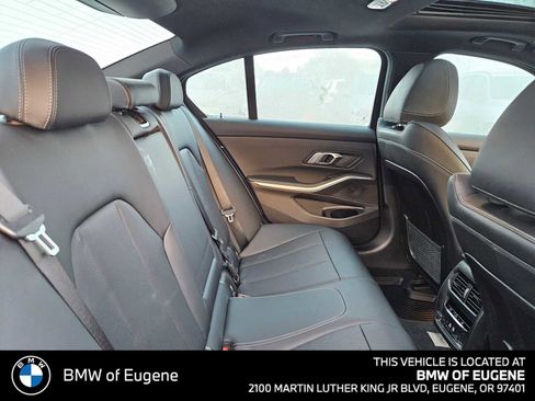 Used 2023 BMW 330i xDrive Sedan w/ Parking Assistance Package AWD/4WD image 15